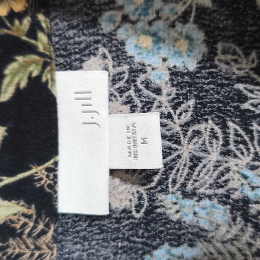 J Jill Floral Black Women's Top - Picture 3 of 8